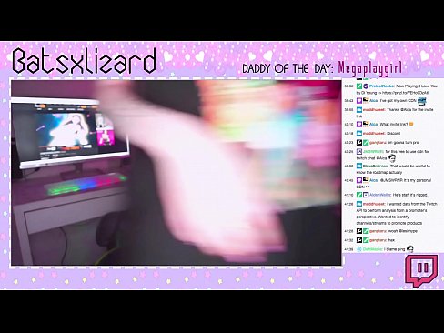 ❤️ 游戏玩家忘了关闭流媒体,在直播中喷出。 ❤️ Quality porn❌️❤